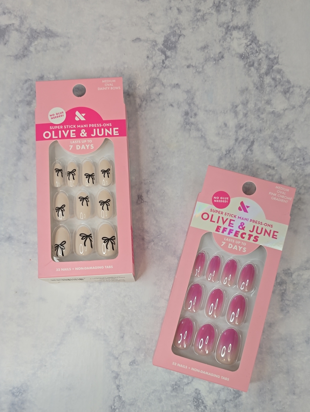 Olive & June Effects Super Stick Press-On Nails Dainty Bows Pink Chrome Gradient